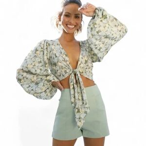 Hello Molly Bloom Crop Top Green Floral Tie Balloon Sleeves Size XS